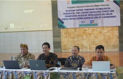 Dorong Guru Adaptif di Era Digital, Unnes Gelar Pelatihan TPACK dan AI di SMK Karangpanas Semarang